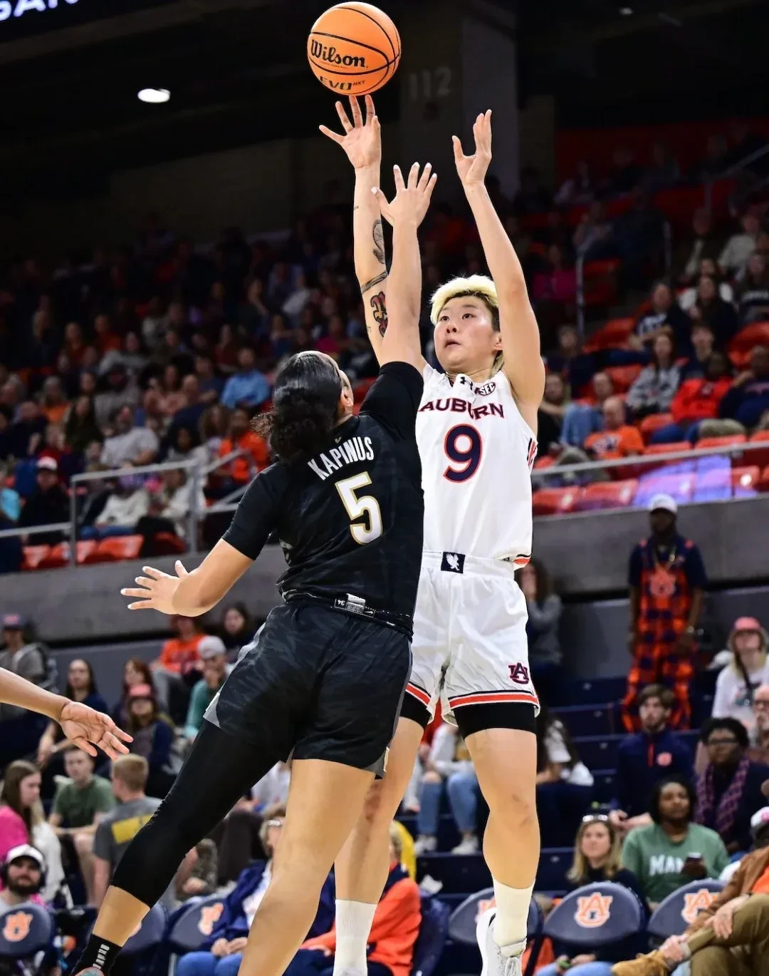 布鲁克林篮网迎亚冠关键赛,加时末段临场应变,目标明确,团队化学反应显著 布鲁克林篮网迎亚冠关键赛,加时末段临场应变,目标明确,团队化学反应显著